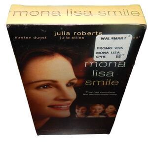 MONA LISA SMILE NWT sealed vintage VHS tape in original paper case